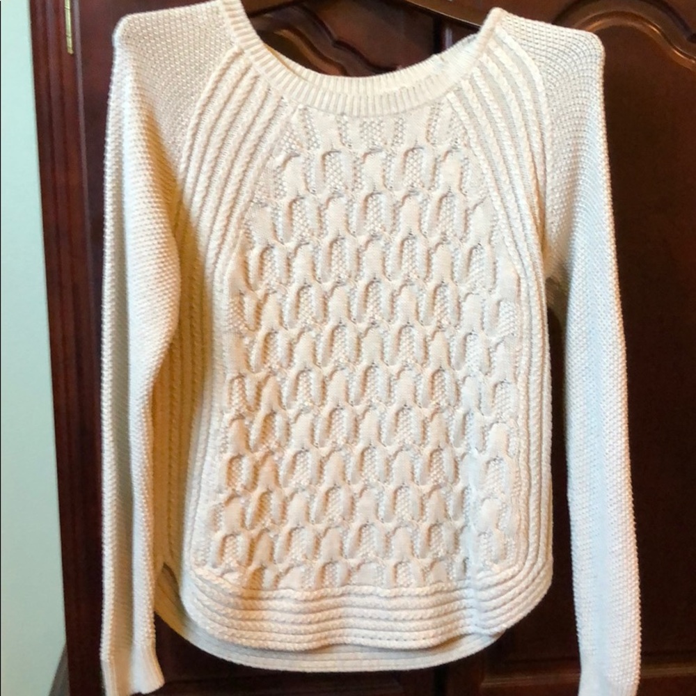 Max Studio light beige sweater